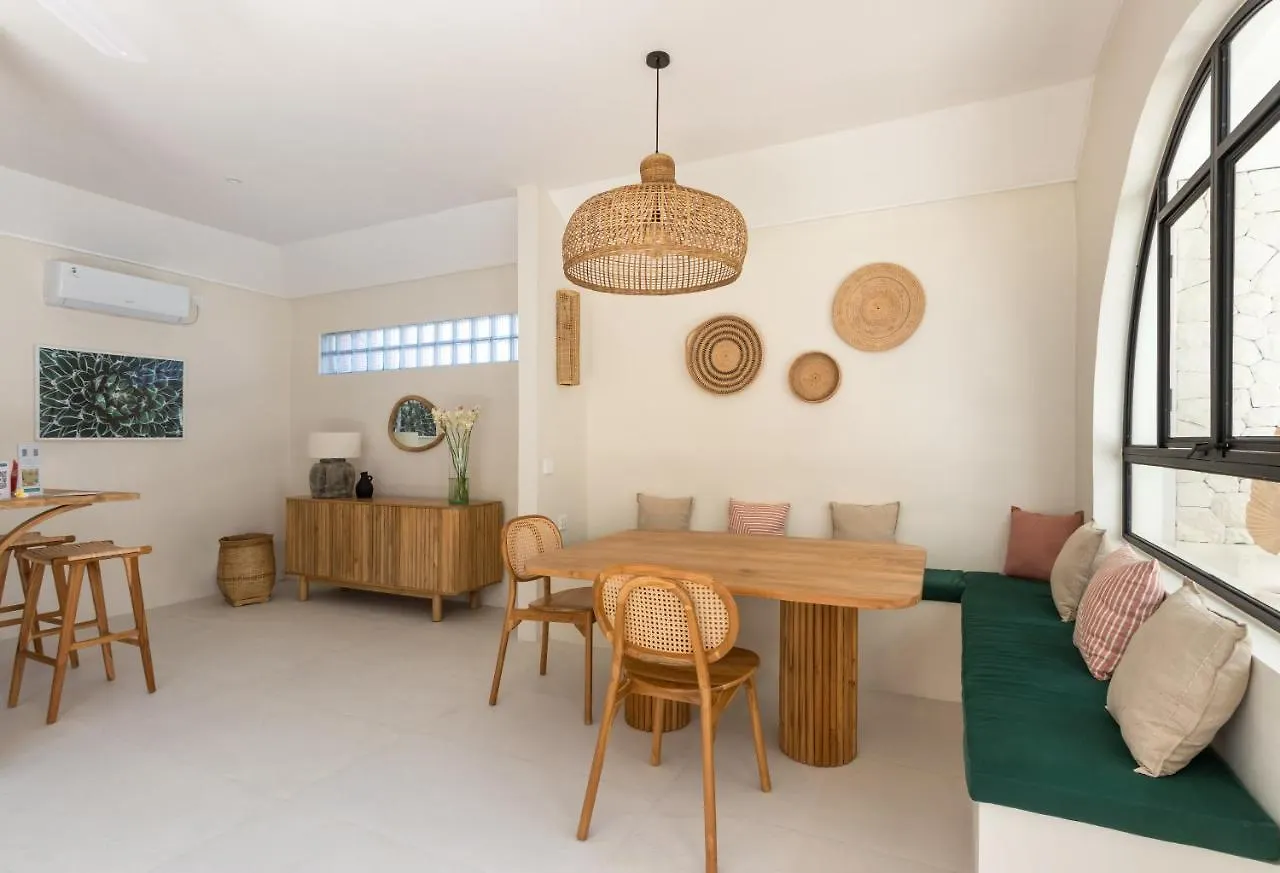 Casa Adem - Modern & Trendy 3Br Villa In Seminyak, 10 Minutes To The Beach With Private Pool
