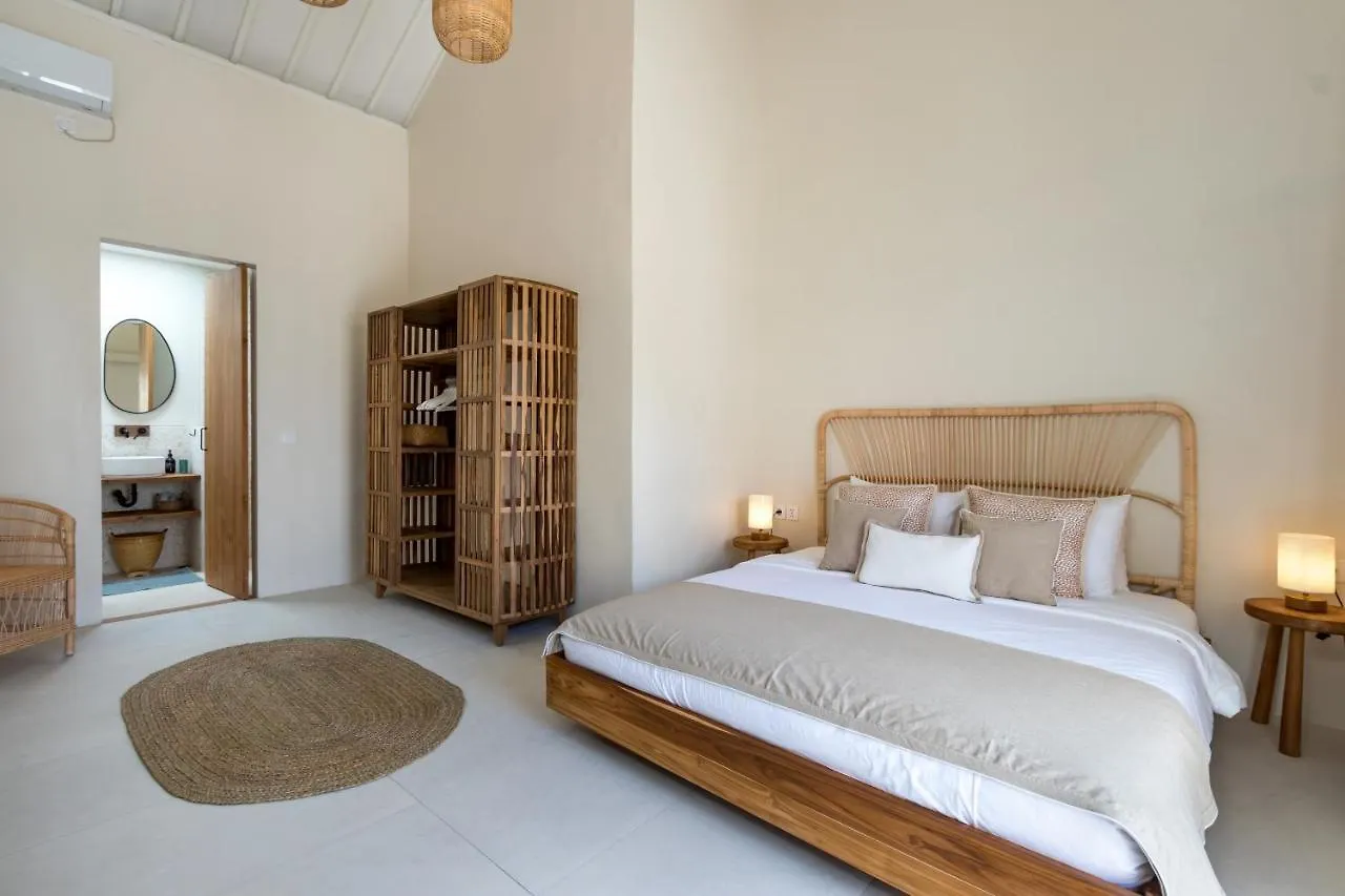 Casa Adem - Modern & Trendy 3Br Villa In Seminyak, 10 Minutes To The Beach With Private Pool Indonesia